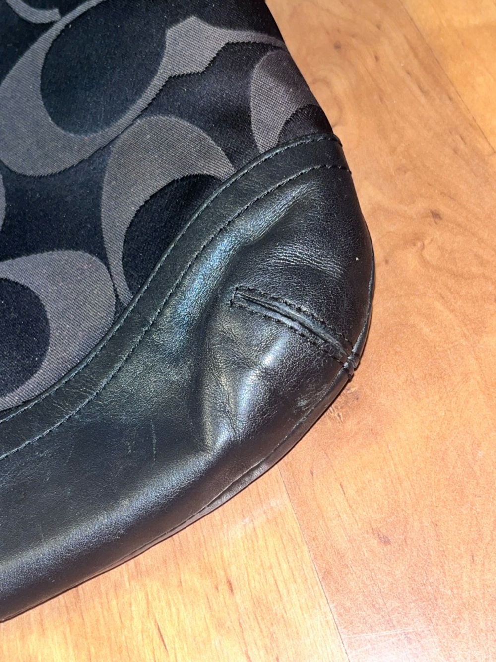 Coach Black Signature Chain-Accent Shoulder Bag - Picture 4 of 11